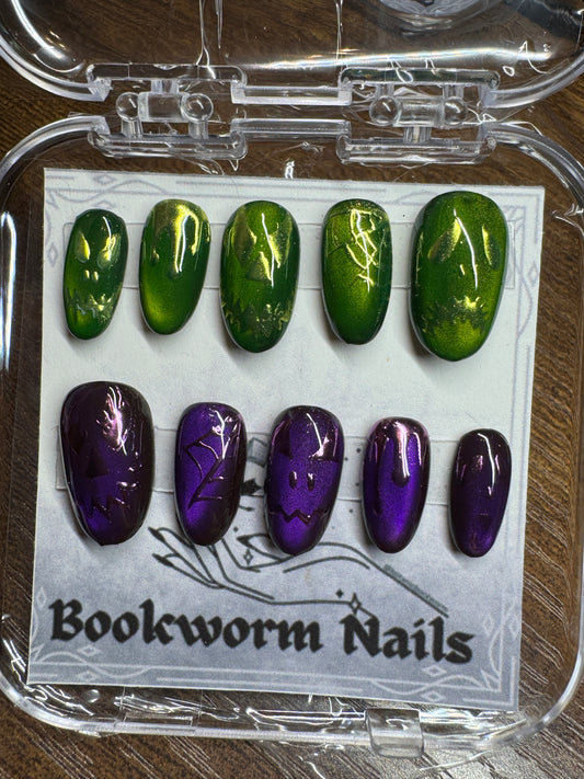 Subtle spooky set
